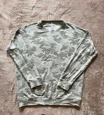Athleta Balance Light Gray Camo Pullover Sweatshirt Size XS