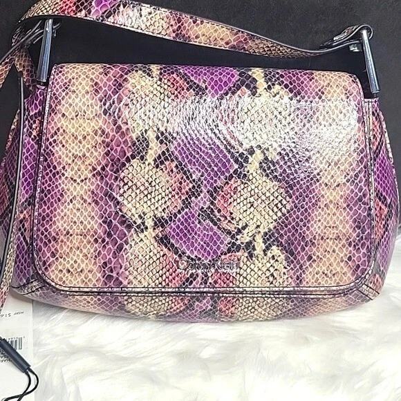 Calvin klein 2024 snap flap crossbody