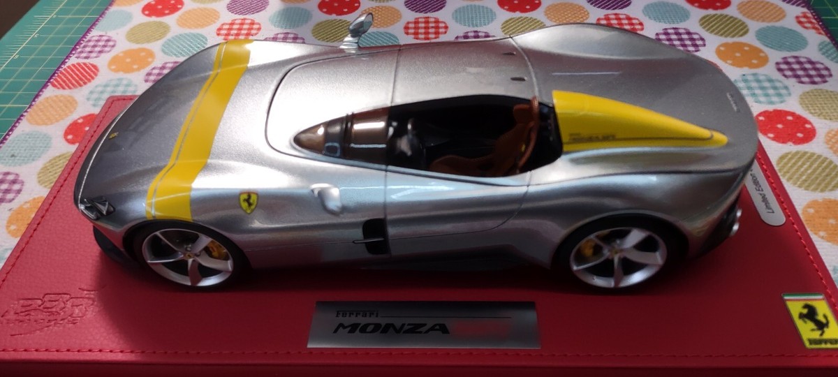 自動車 BBR 1/18 Ferrari Monza SP1 l grey 1/18 BBR Ferrari Monza SP1 (Silver) Resin Car Model