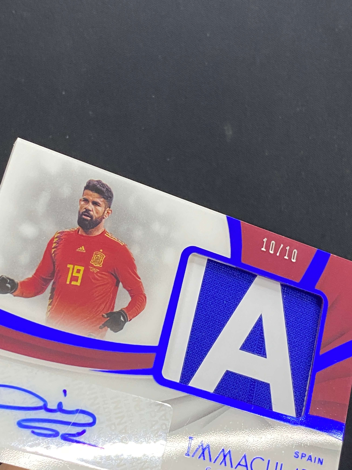2018-19 Immaculate Soccer Blue Diego Costa Spain Match-Worn Patch AUTO 10/10 view 3