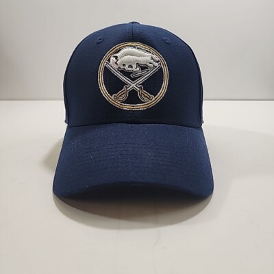 Adidas Superflex Buffalo Sabers hat New without Tags S-M