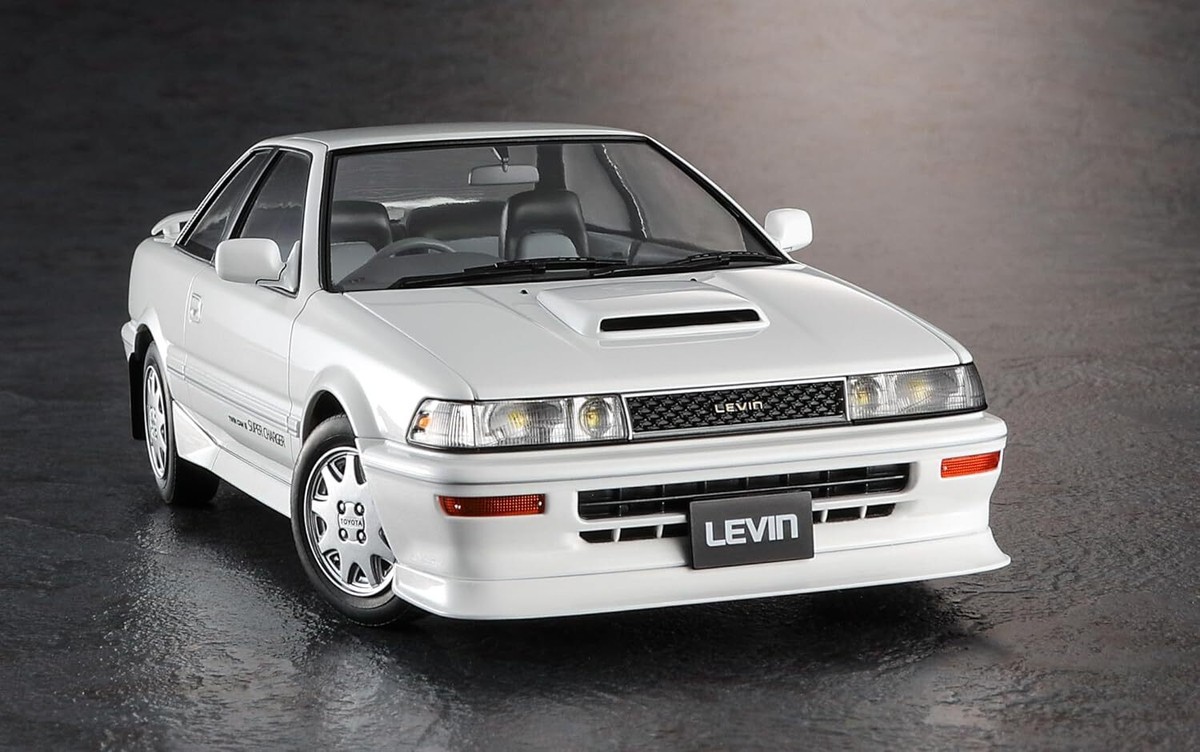 1/24 Toyota Corolla Levin AE92 GT-Z Late Model w/Lip Spoiler