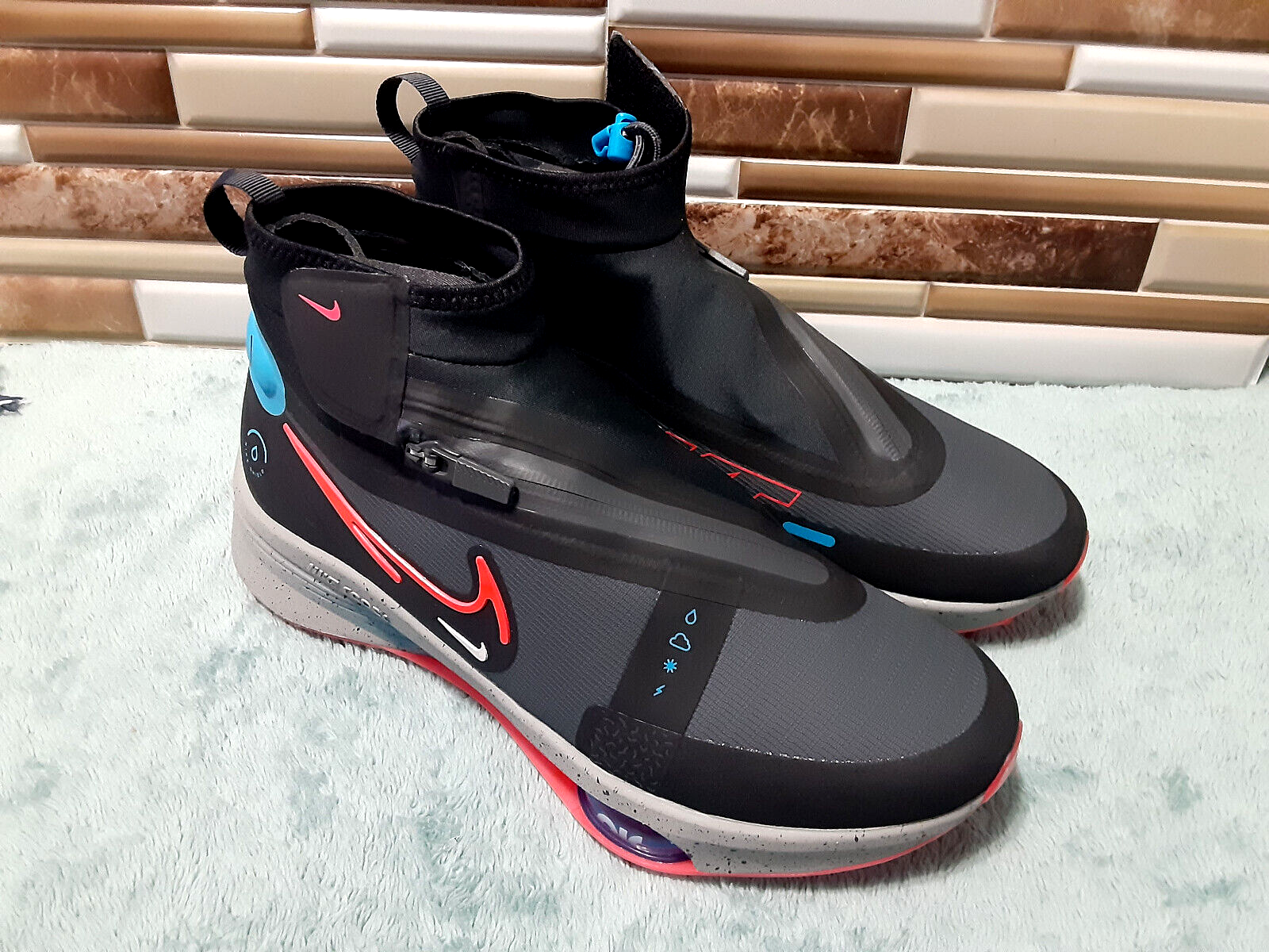 新品Nike Air Zoom Infinity Tour Shield ゴルフ fkip.unmul.ac.id