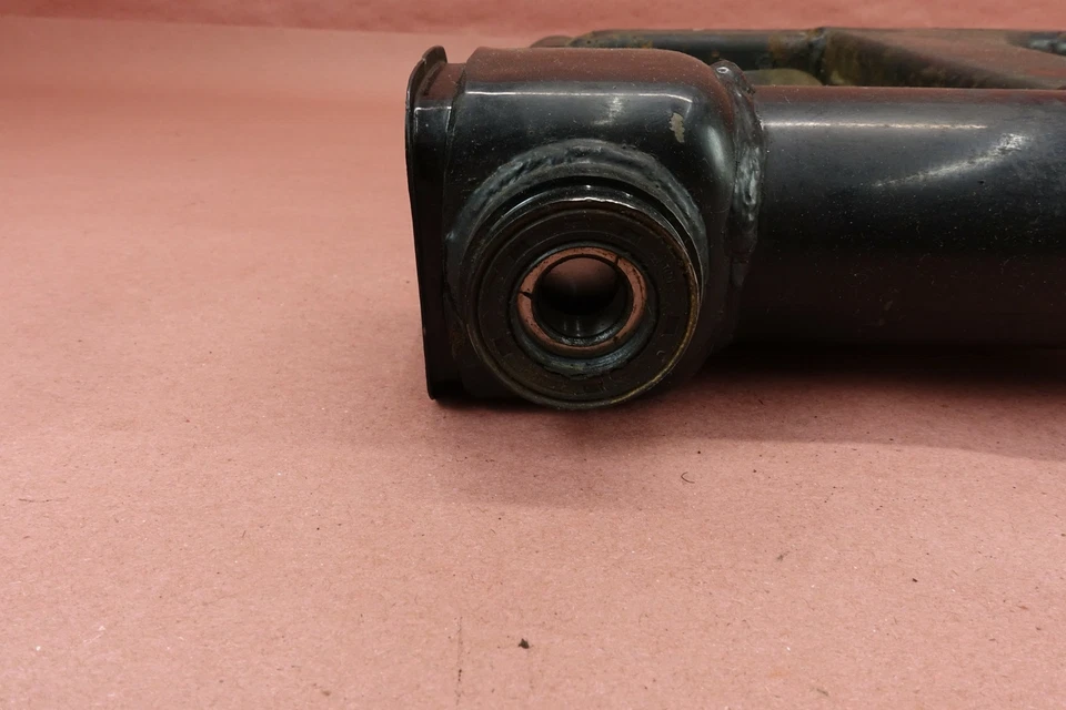 1985-1986 Honda shadow 1100 VT1100 Swing Arm Swingarm Swing Frame - Image 4 of 4