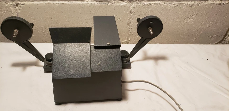 Mansfield Reporter 8mm Film Viewer - Image 3 of 3