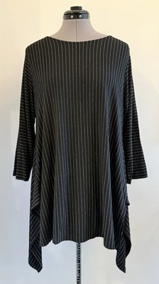 Comfy USA Asymmetric Tunic Top Lagenlook Black & White Striped Size Large
