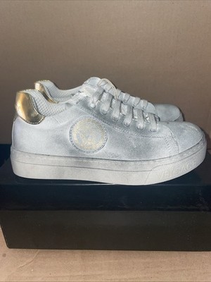 New Versace Boys Sneakers Size 33 euro Size 2 US
