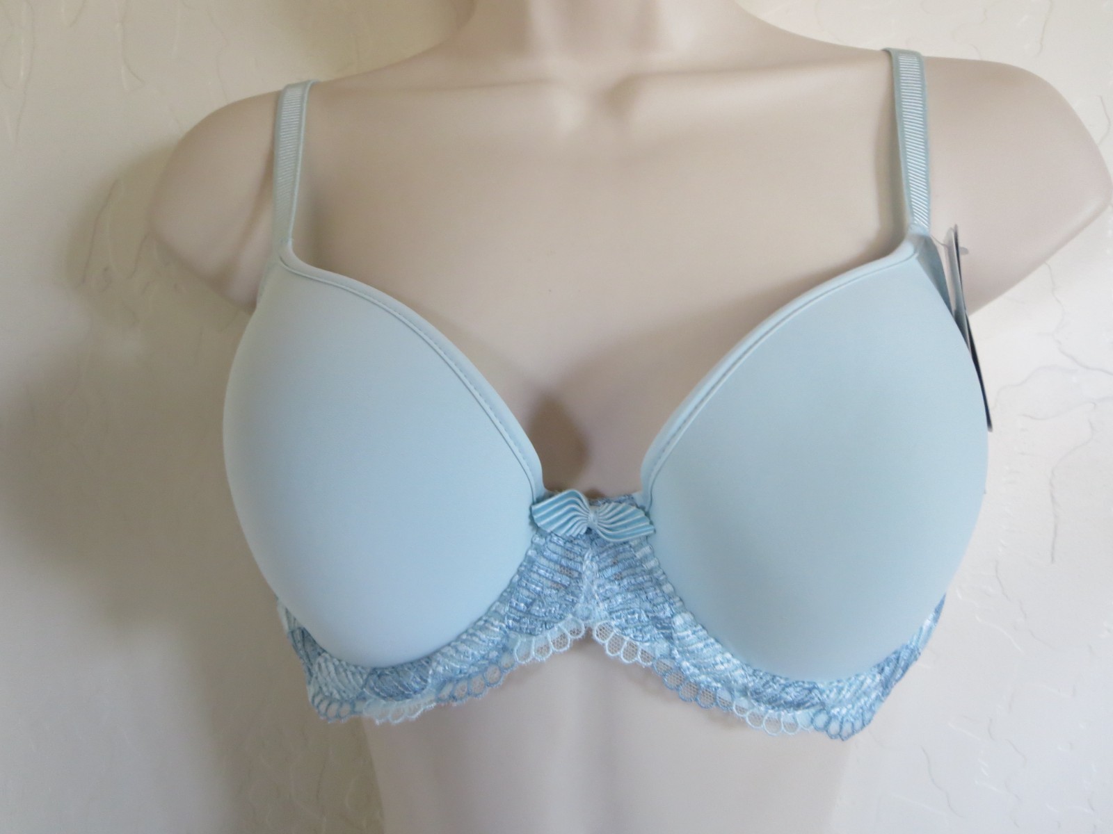 Wacoal 34C #853117 La Femme Underwire T-Shirt Bra, Pastel Blue, Nwt $65