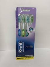 Oral-B 3D White Vivid Toothbrush - 4 Count