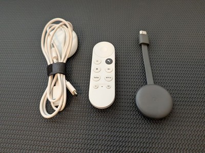 Google Chromecast 4K with Google TV (White) & Chromecast 3rd Gen 1080p Bundle