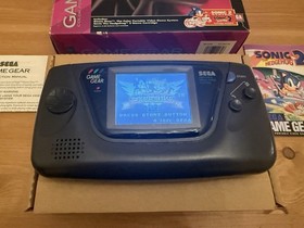 SEGA Game Gear Black Handheld Color Screen w/ Box Manuals Sonic the Hedgehog 2
