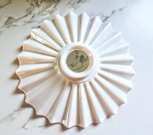 Vtg Pleated Petticoat Milk Glass Lamp Ruffled Light Shade Fluted 8 3/16" Crimped