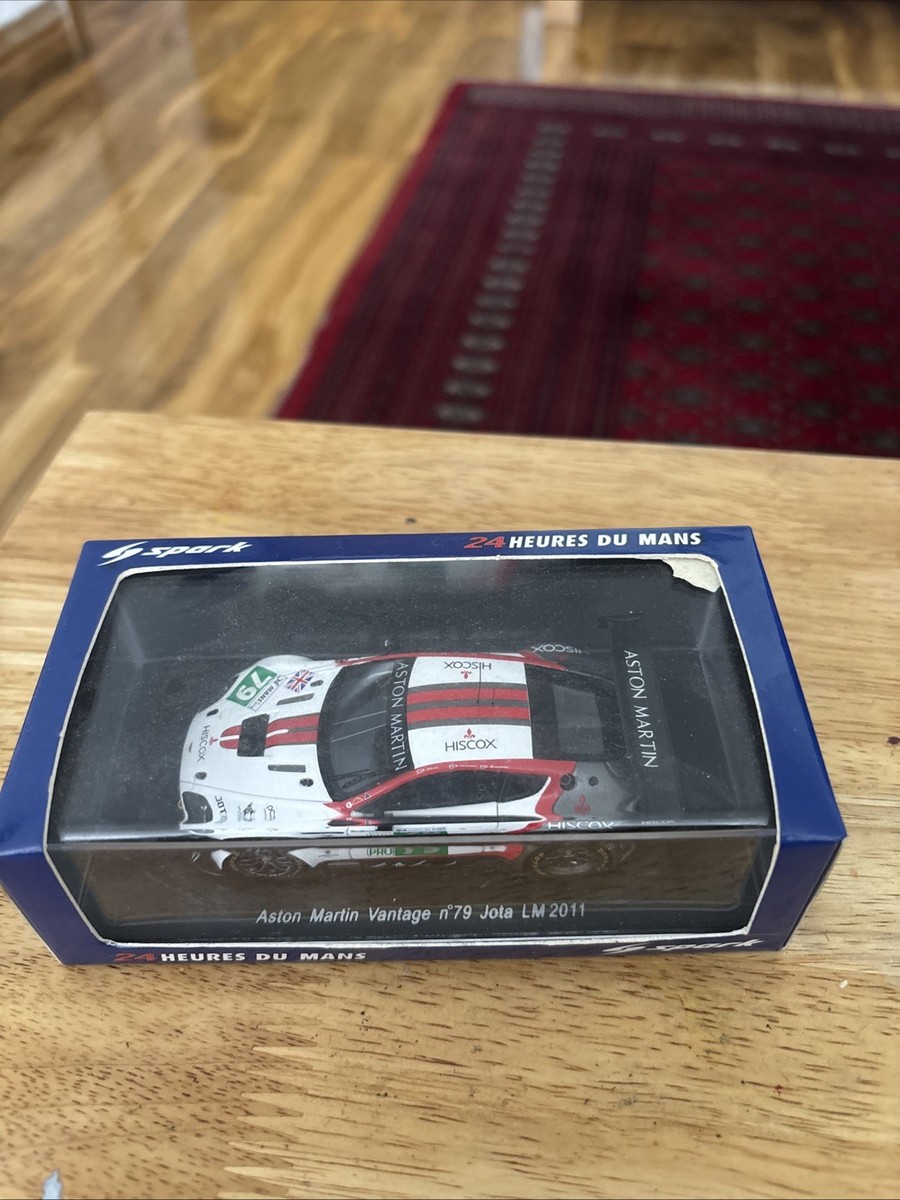Spark 1/43 Aston Martin Vantage #79 Le Mans 2011 S2544