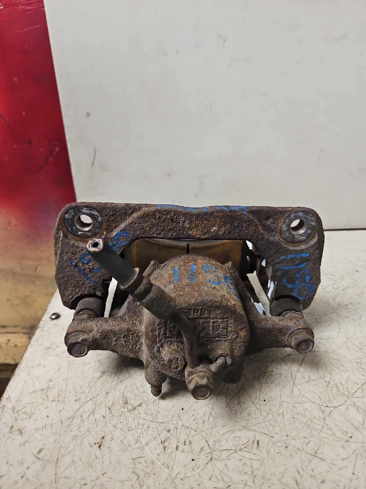 06-12 FORD FUSION Pinza delantera derecha y soporte lado pasajero Rh OEM Foto 3 de 4