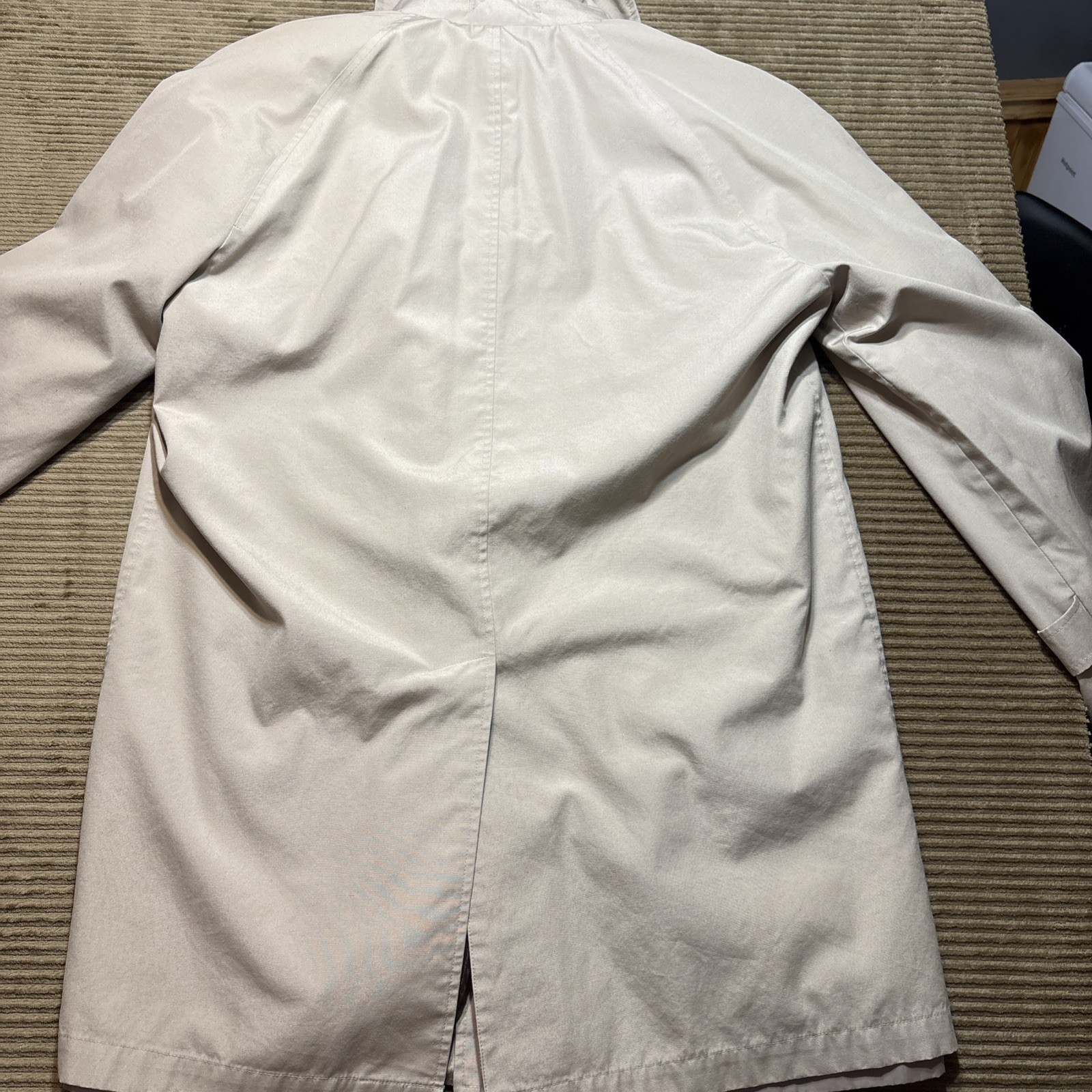 London Fog Towne Trench Coat - Size: Men’s Small (38Reg)