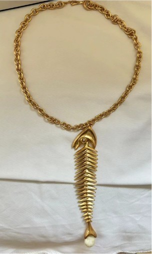 Schiaparelli Gold Toned Fishbone Paired with Baroque Pearl Pendant Necklace