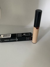 Giorgio Armani Power Fabric Multi Touch Conce...