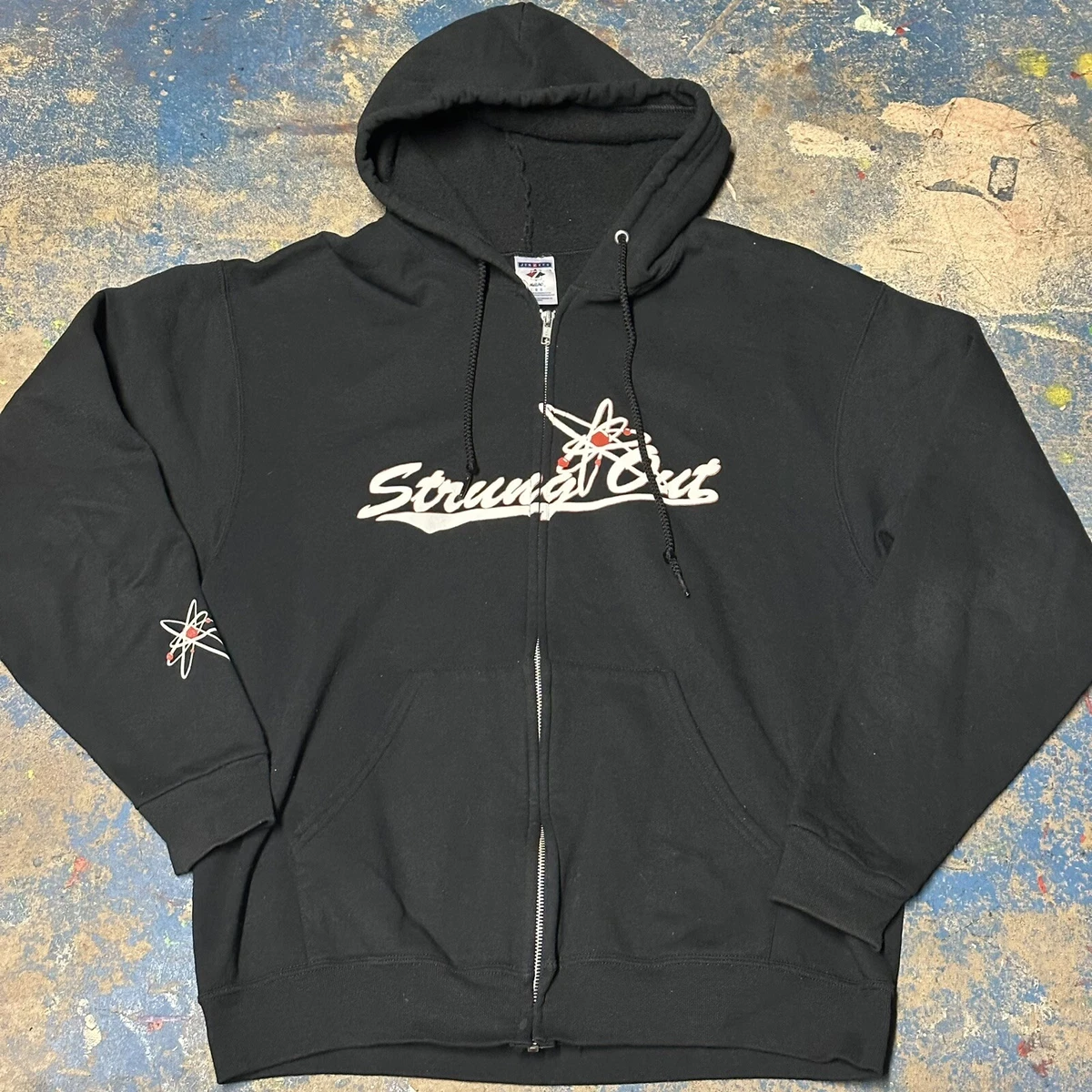 Size L Strung Out 90s Punk Band Zip Up Hoodie