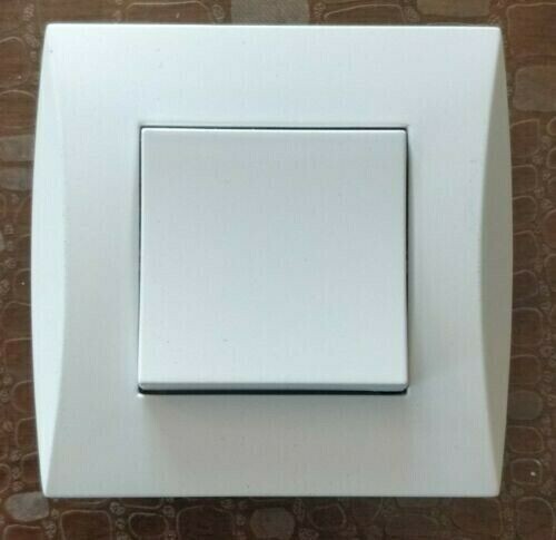 Schneider Alvais va-et-vient antimicrobien interrupteur blanc ALB82051
