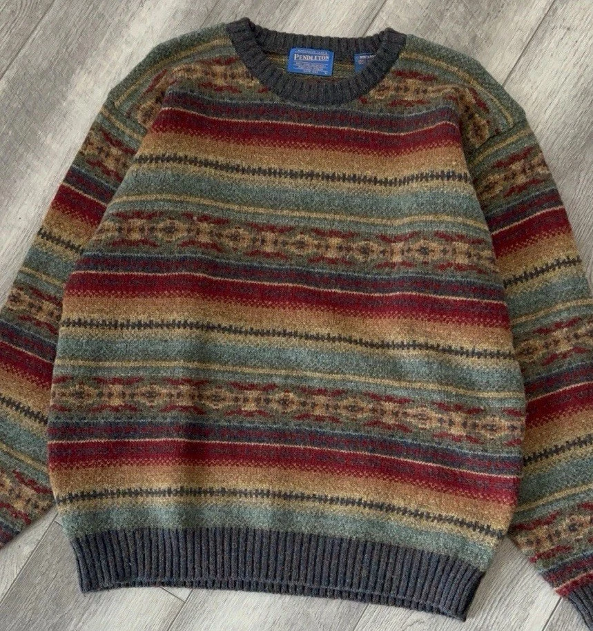 Pendleton Men’s Large Southwestern 100% Wool Fair Isle Crew Neck Sweater. - Image 2 of 4