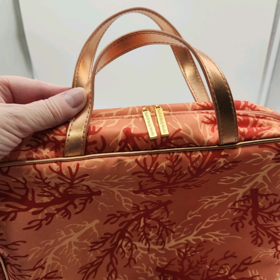 Bath and Body Works Vintage Travel Toiletry Cosmetic Bag Embroidered Sequined - Image 4 of 4