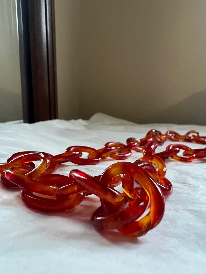 1950s /60s MCM Creamy Beige Tan Leather Clutch Purse With Bakelite Chain Mad Men - Image 3 of 4