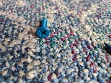 50-  1/4" X 1-1/4" Phillips Flat Head Masonry Concrete Screw Anchor