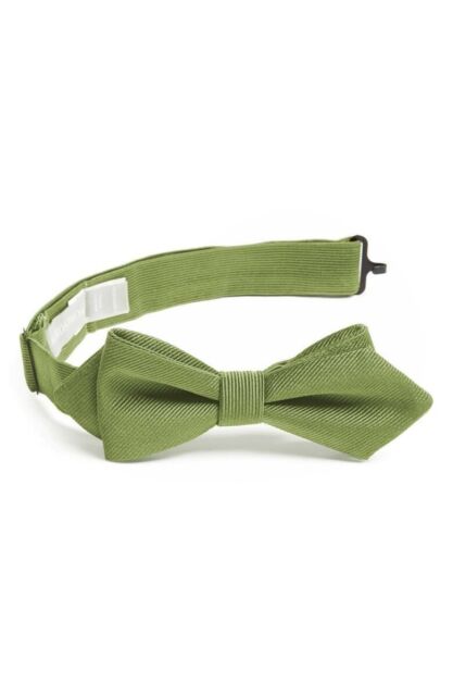 Nordstrom 165133 Toddler Boys Olive Silk Classic Bow Tie One Size