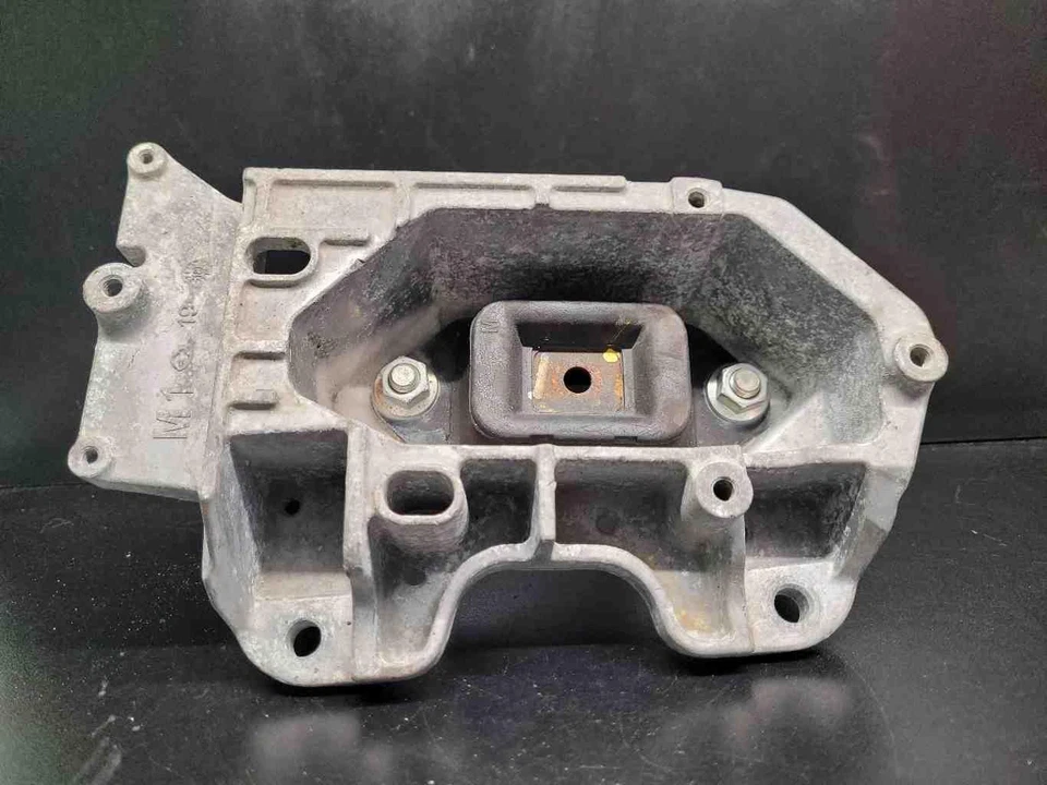 ✅ 2019 ОРИГИНАЛЬНОЕ КРЕПЛЕНИЕ РАМЫ ДВИГАТЕЛЯ NISSAN SENTRA - Изображение 2 из 4