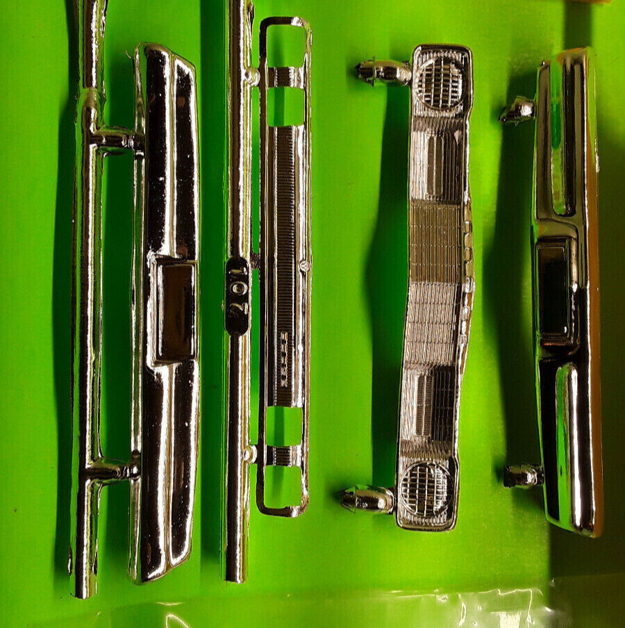 1975-76 Dodge Dart 1/25 Chrome Bumpers Grill Grille MPC 925 Model Car Parts Lot