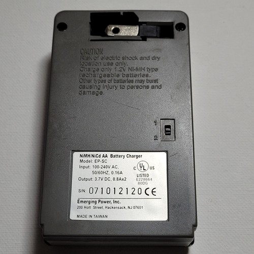 Emerging Power EP-SC Battery Charger 3.7VDC 0.8Ax2 NiMH/NiCd AA Tested - Picture 2 of 6