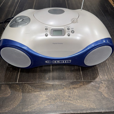 #ad Curtis RCD311 AM FM Radio Boombox doesn’t work. Parts only $20.00