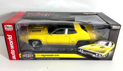 AUTO WORLD 1:18 1971 PLYMOUTH GTX MCACN AMM1186/06 LEMON LTD. EDIT. SEALED NIB!