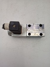 BOSCH 0-811-402-019 SOLENOID VALVE