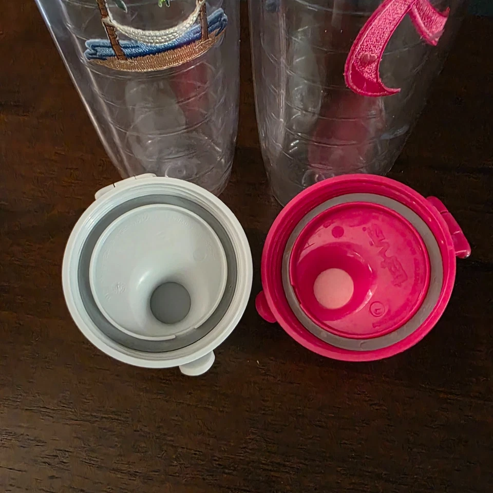 LOT of 2 Tervis 24 oz Breast Cancer Awareness Pink / Hammock Beach Water Bottle - Image 3 of 4