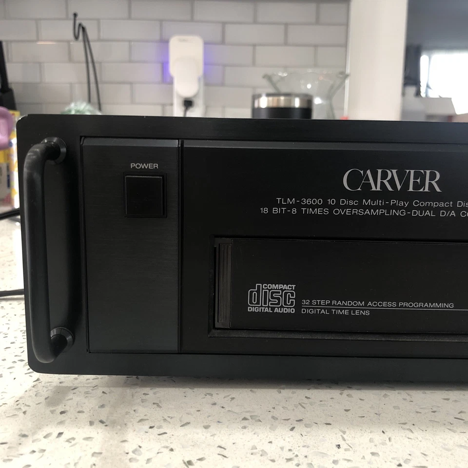 Carver TLM-3600 CD Player Tested And Working W/ Nonfunctional Remote - Image 4 of 4