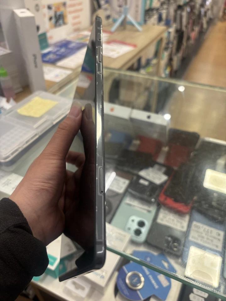 Samsung Galaxy Tab S6 Lite · 64GB · Cellular, foto 2 di 3