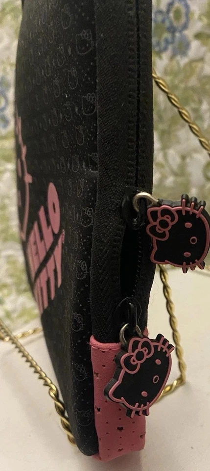 Hello Kitty IPAD Tablet Protective Case Classic Pink & Black Logo Zip 10x7 - Image 4 of 4