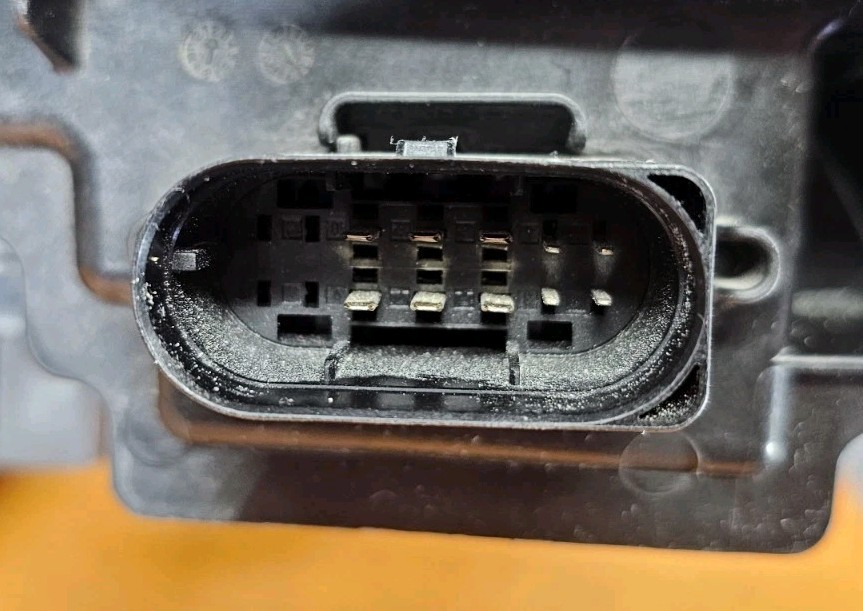 2023-2025 MERCEDES-BANZ EQS450 EQS580 LEFT DRIVER LED HEADLIGHT OEM USED#B