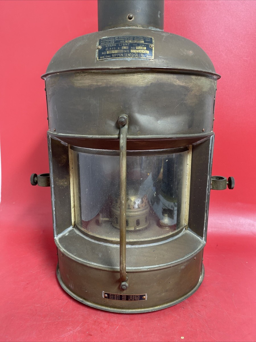 Vintage Nautical Brass Stern Light oil Lamp No 1877 Original Made