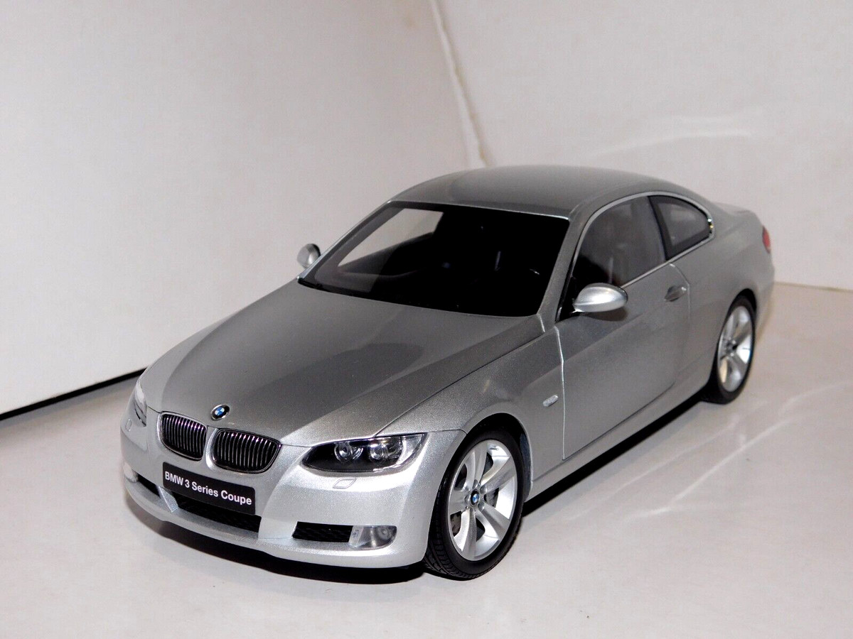 BMW E92 3 Series/3er 330i Coupe 2007 SILVER KYOSHO 08735S 1:18 | eBay