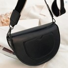 Foto 6 di 9