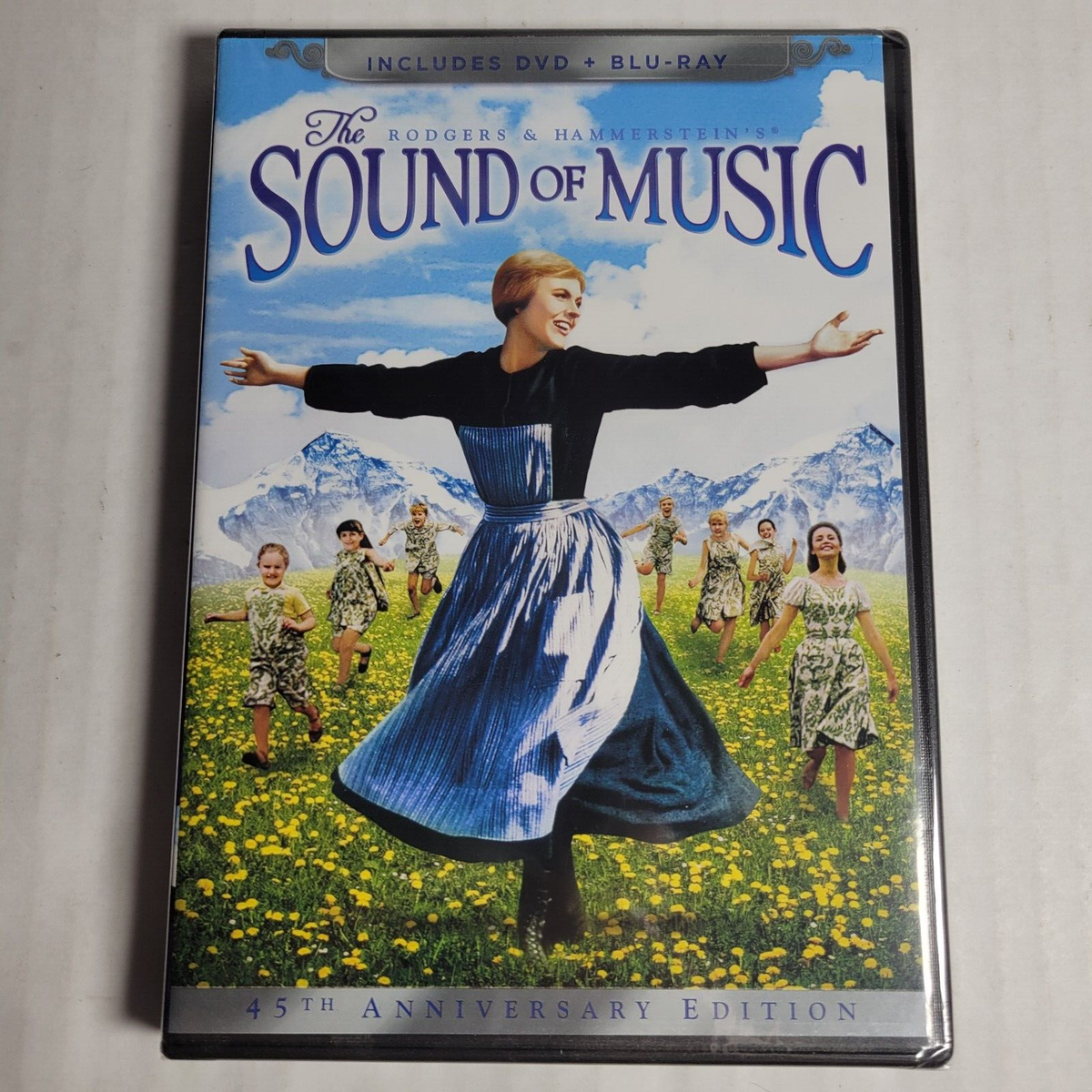 The Sound of Music (Blu-ray/DVD, 2010, 3-Disc Set, 45th