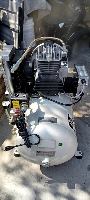 Werther Compressor 2/50/37 115V Ultra-Quiet Oil free,  Dental office, Lab. Etc.
