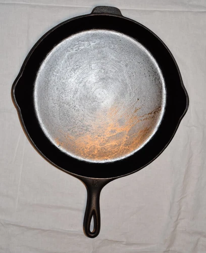 Wagner Ware #12 1062 Cast Iron Skillet 1935-59, 13.5 Inches Sidney-O- Excellent