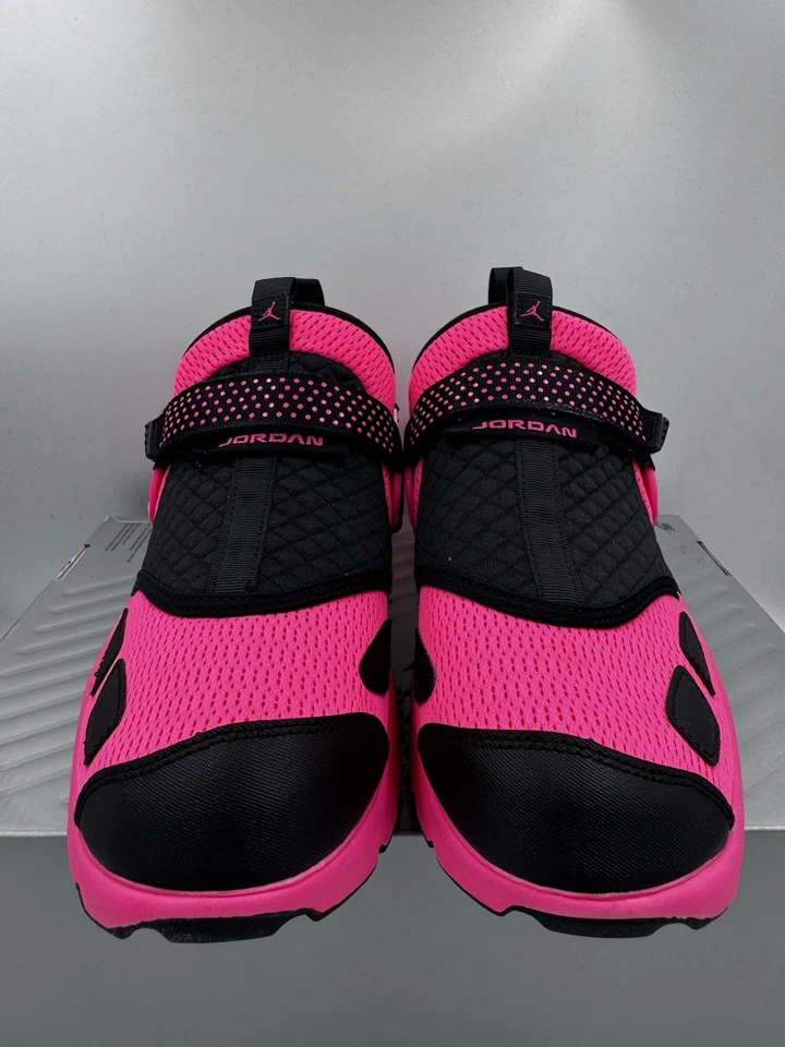 Nike Air Jordan Trunner LX Rosa Explosión Negro TOTALMENTE NUEVO Talla 11 Mujer Foto 3 de 4