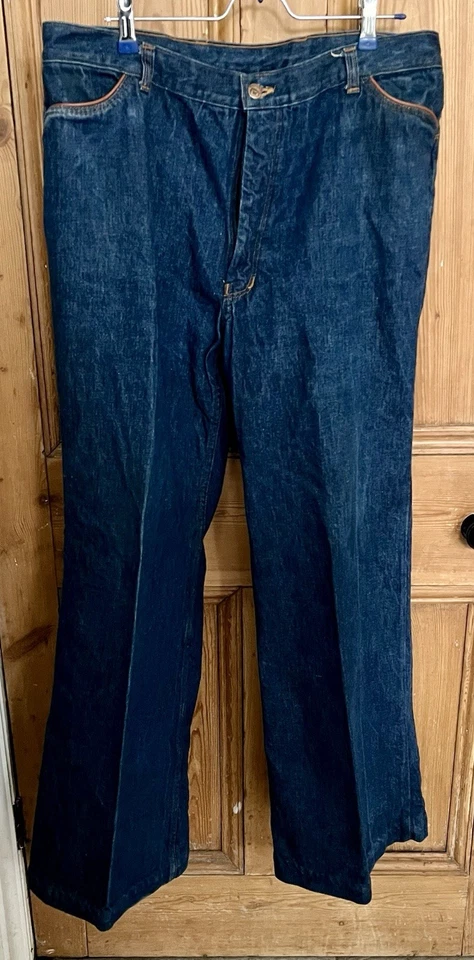 Vintage 1970s Lee Cooper Flared Men’s Denim Jeans - Leather Trim - Size 38-R - Image 3 of 4