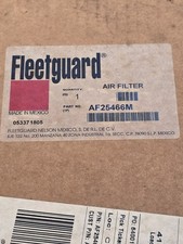 New Genuine Fleetguard AF25466M Air Filter
