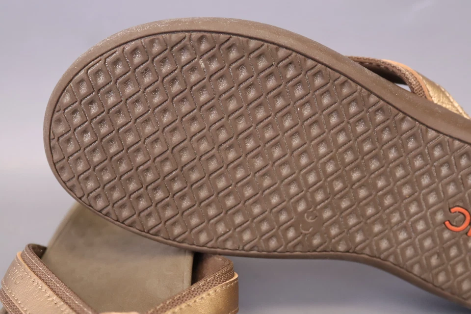 Sandalia chanclas Vionic Tide ll con puntera de bronce para mujer talla 9 Foto 4 de 4