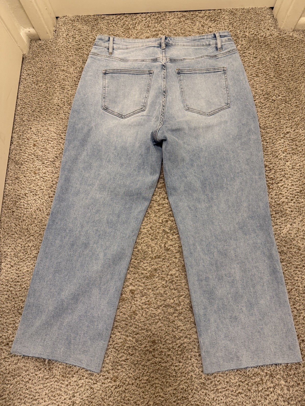 NWOT MoCo Boutique Wide Leg Cropped Tummy Control Jeans Size 16W